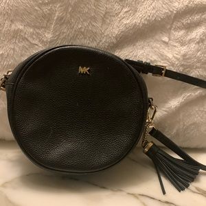 Michael Kors Circle Crossbody Leather black Bag
